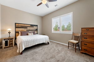 Primary Bedroom_1
