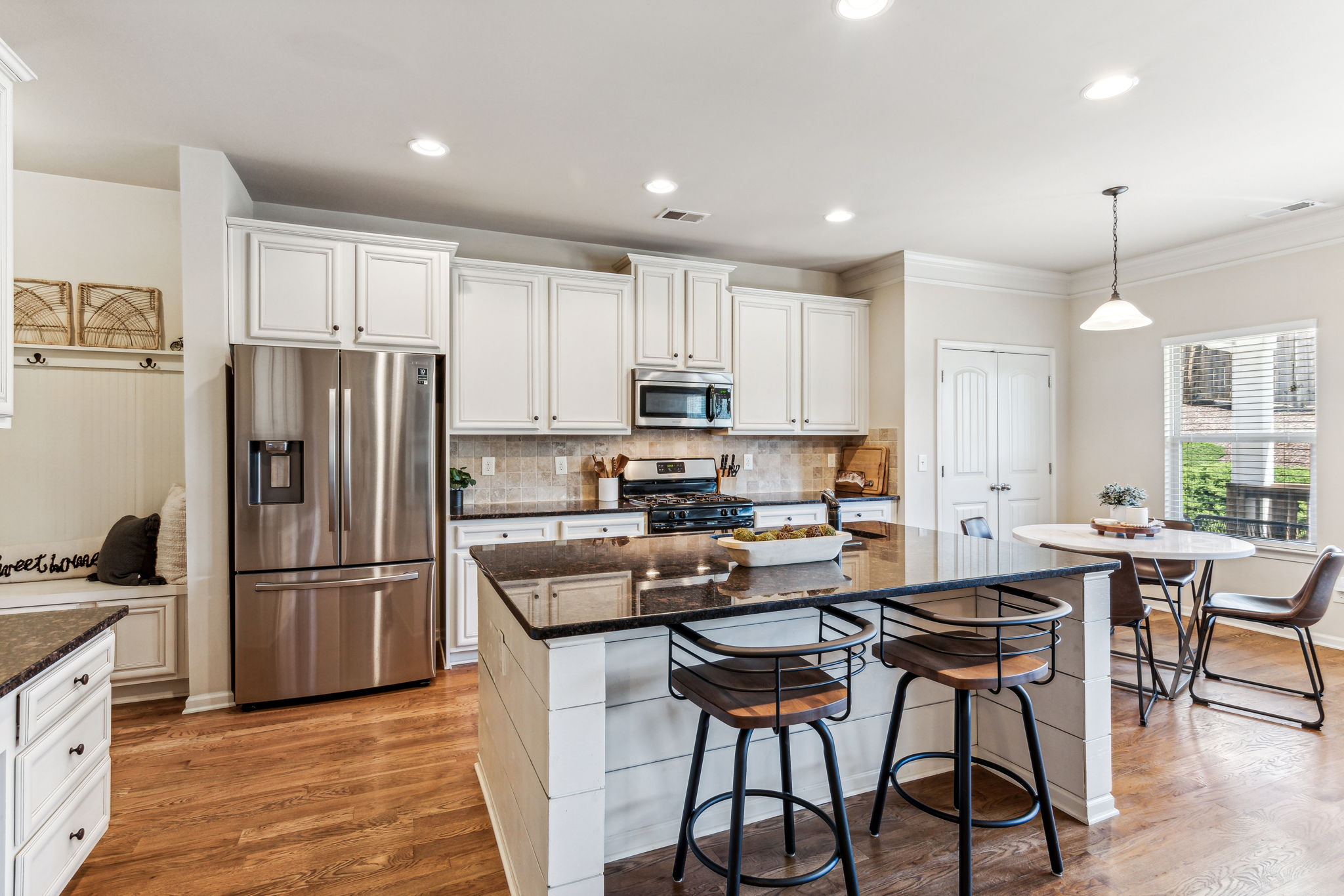 619 Darnell Rd, Canton, GA 30115 Local Flavor Films + Photography