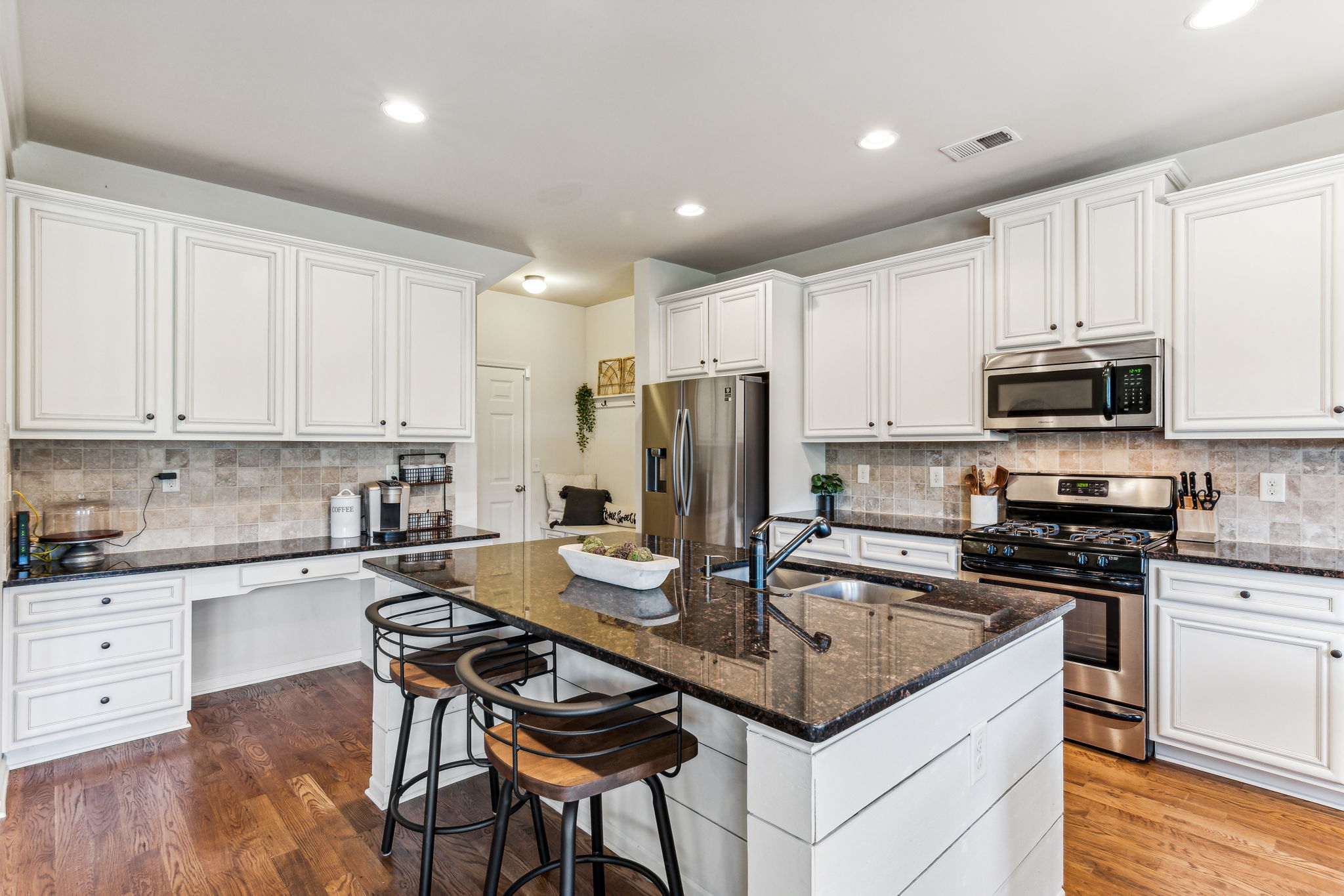 619 Darnell Rd, Canton, GA 30115 Local Flavor Films + Photography