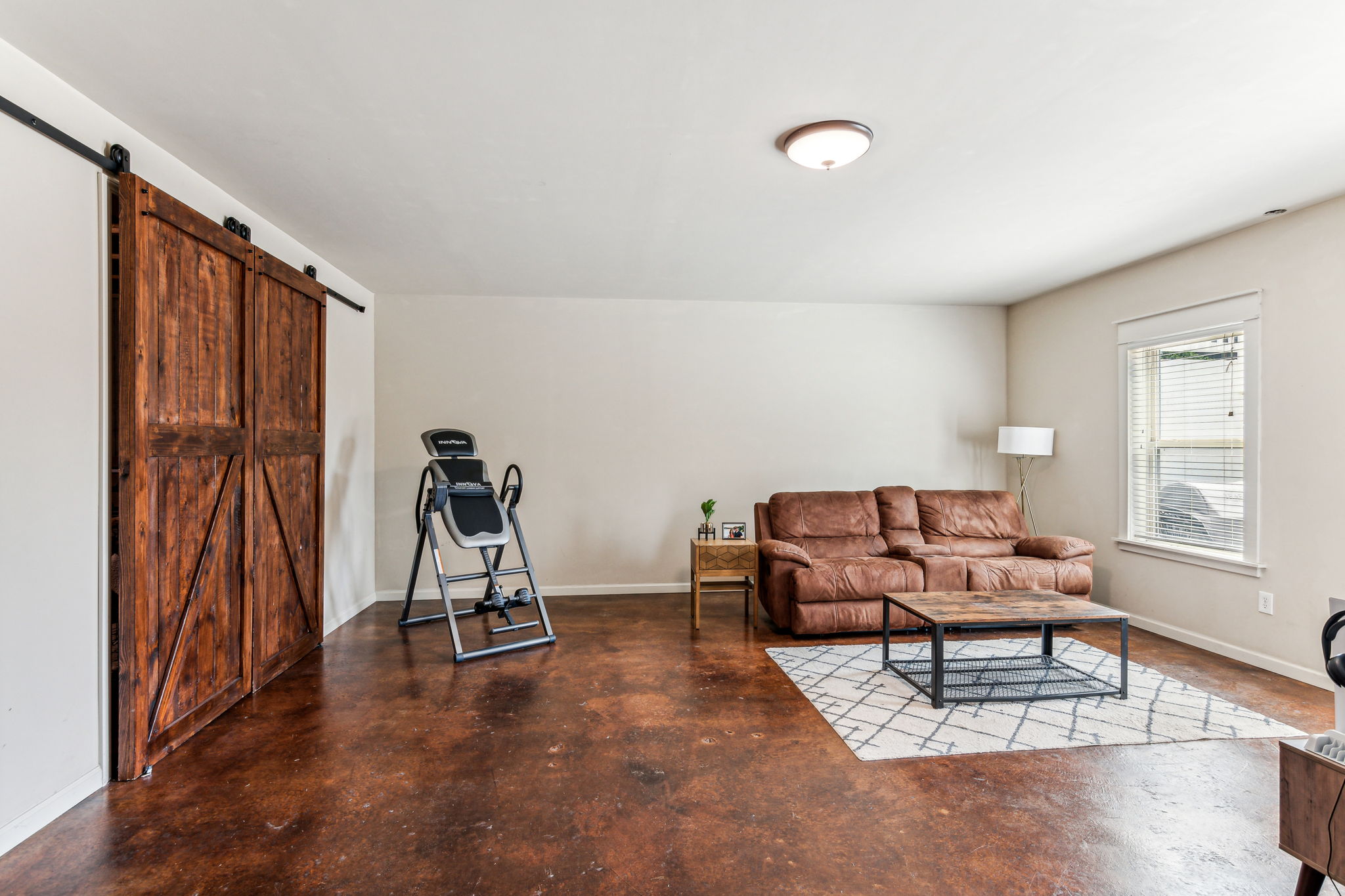 619 Darnell Rd, Canton, GA 30115 Local Flavor Films + Photography