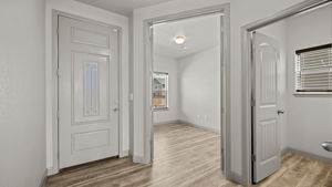  Photo 6