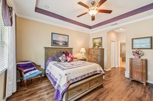Falcon Lair Dr-S3007-027.jpg