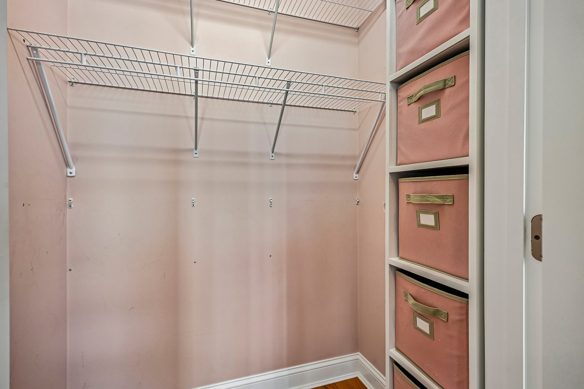62-64 Hampshire St-S1709-045.jpg