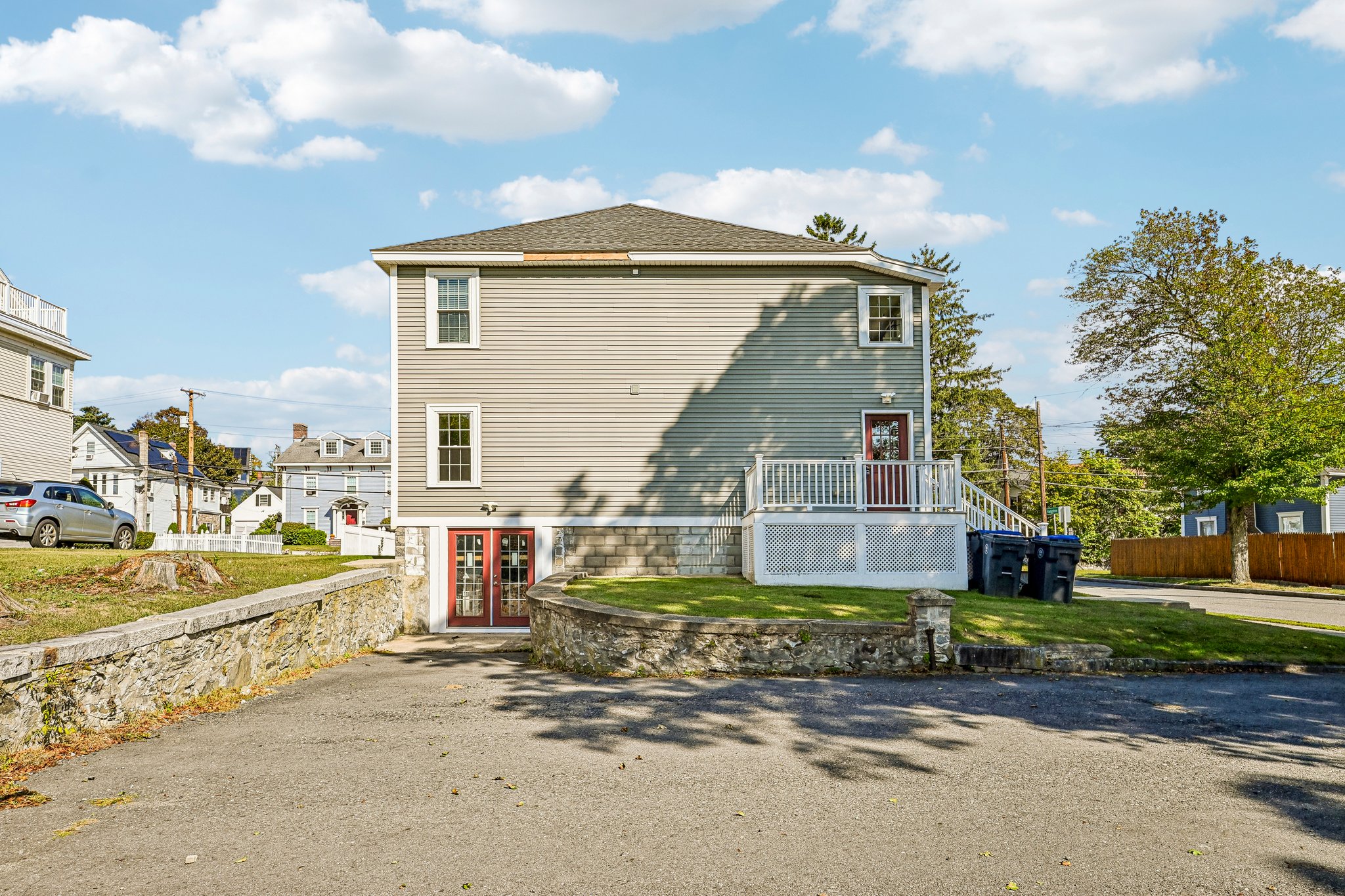 62-64 Hampshire St-S1709-070.jpg
