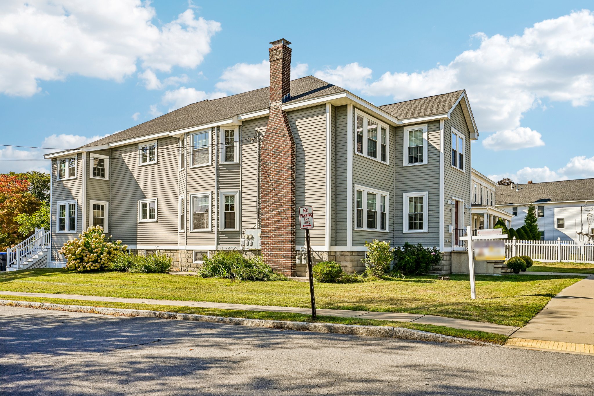 62-64 Hampshire St-S1709-072.jpg