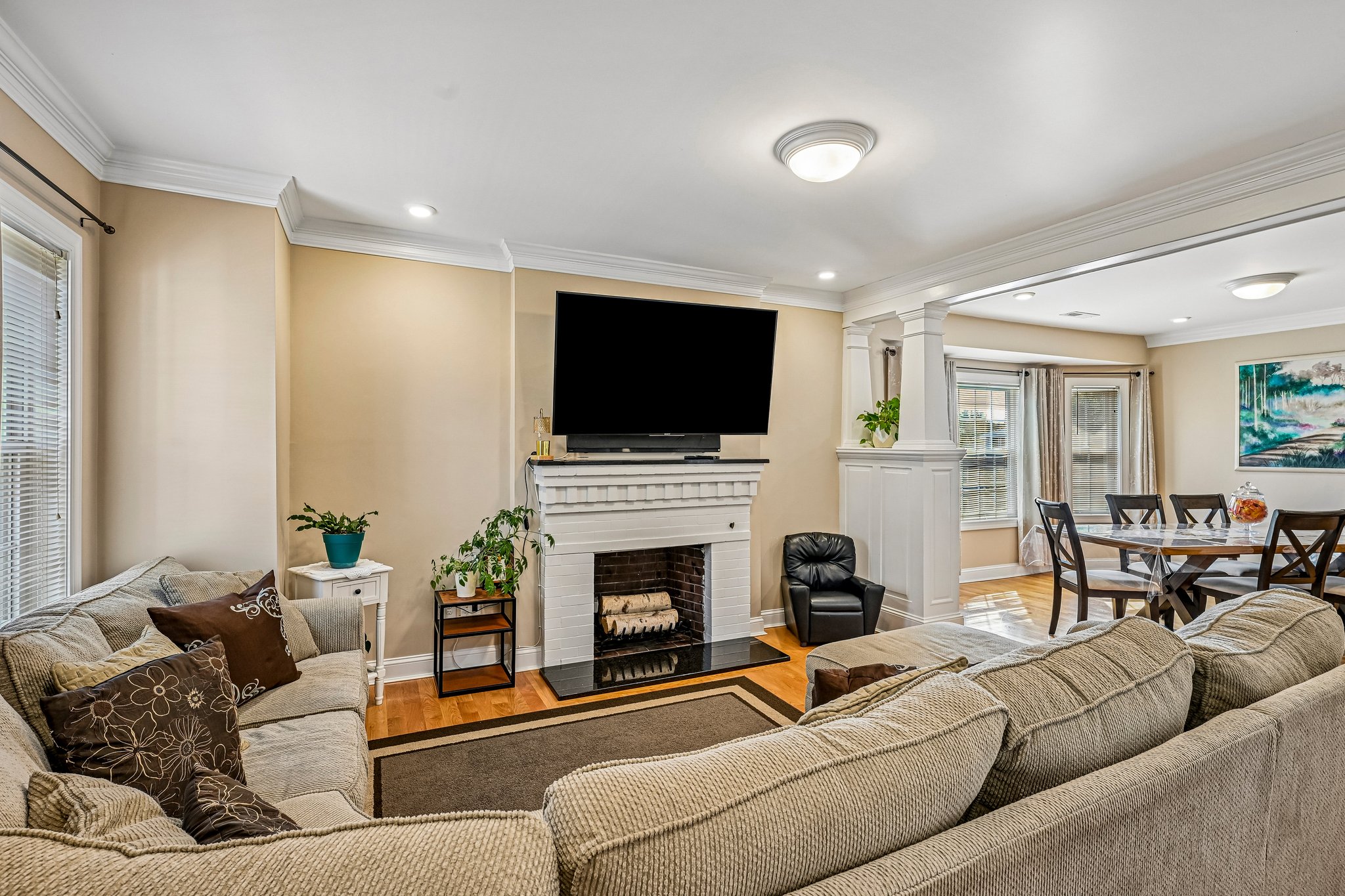 62-64 Hampshire St-S1709-018r.jpg