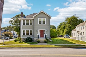 62-64 Hampshire St-S1709-001.jpg