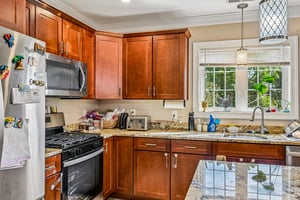 62-64 Hampshire St-S1709-031.jpg