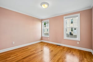 62-64 Hampshire St-S1709-036.jpg