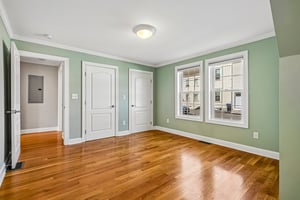 62-64 Hampshire St-S1709-039.jpg