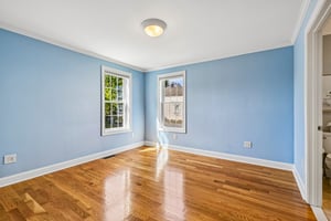 62-64 Hampshire St-S1709-041.jpg