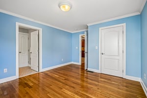 62-64 Hampshire St-S1709-042.jpg
