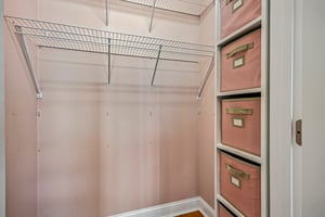 62-64 Hampshire St-S1709-045.jpg
