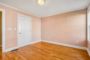 62-64 Hampshire St-S1709-047.jpg