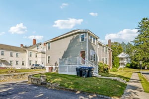 62-64 Hampshire St-S1709-069.jpg