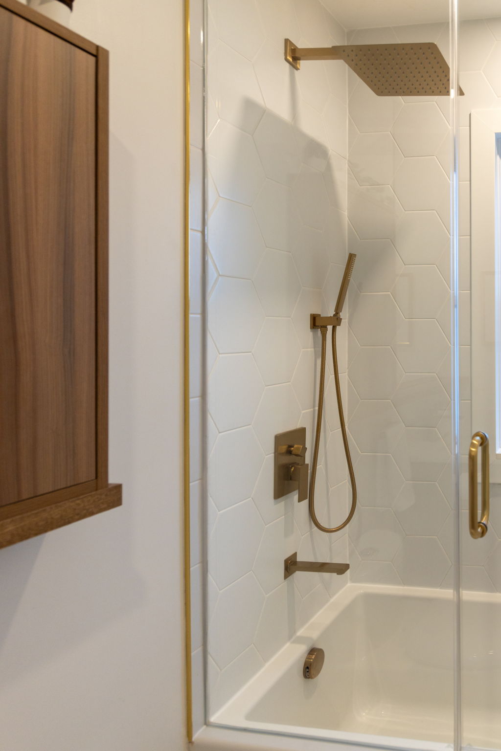 Toronto property showcase — delivered property photograph 35