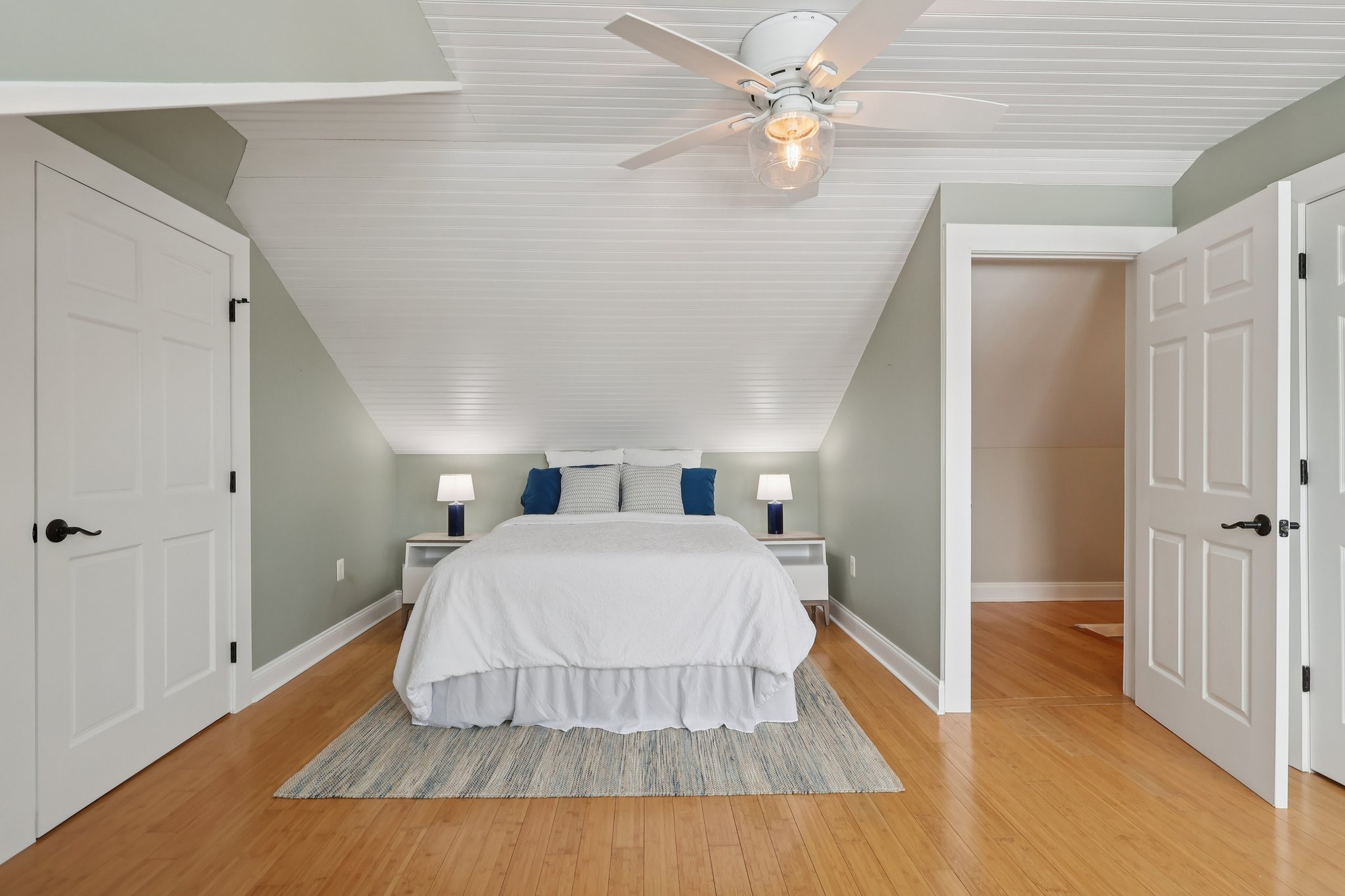 Callowhill Rd-L1102-032.jpg