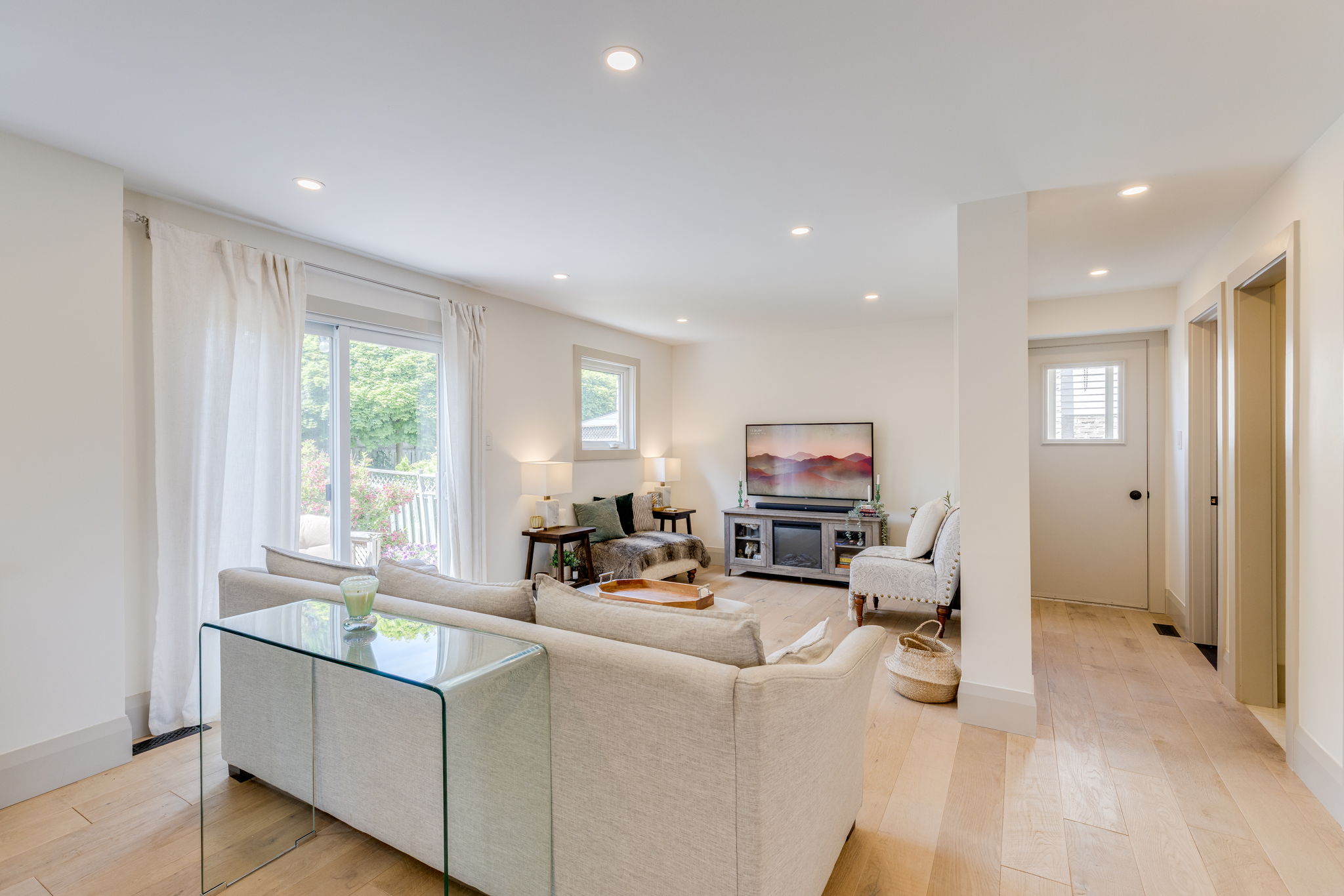 East Gwillimbury property showcase — delivered property photograph 27