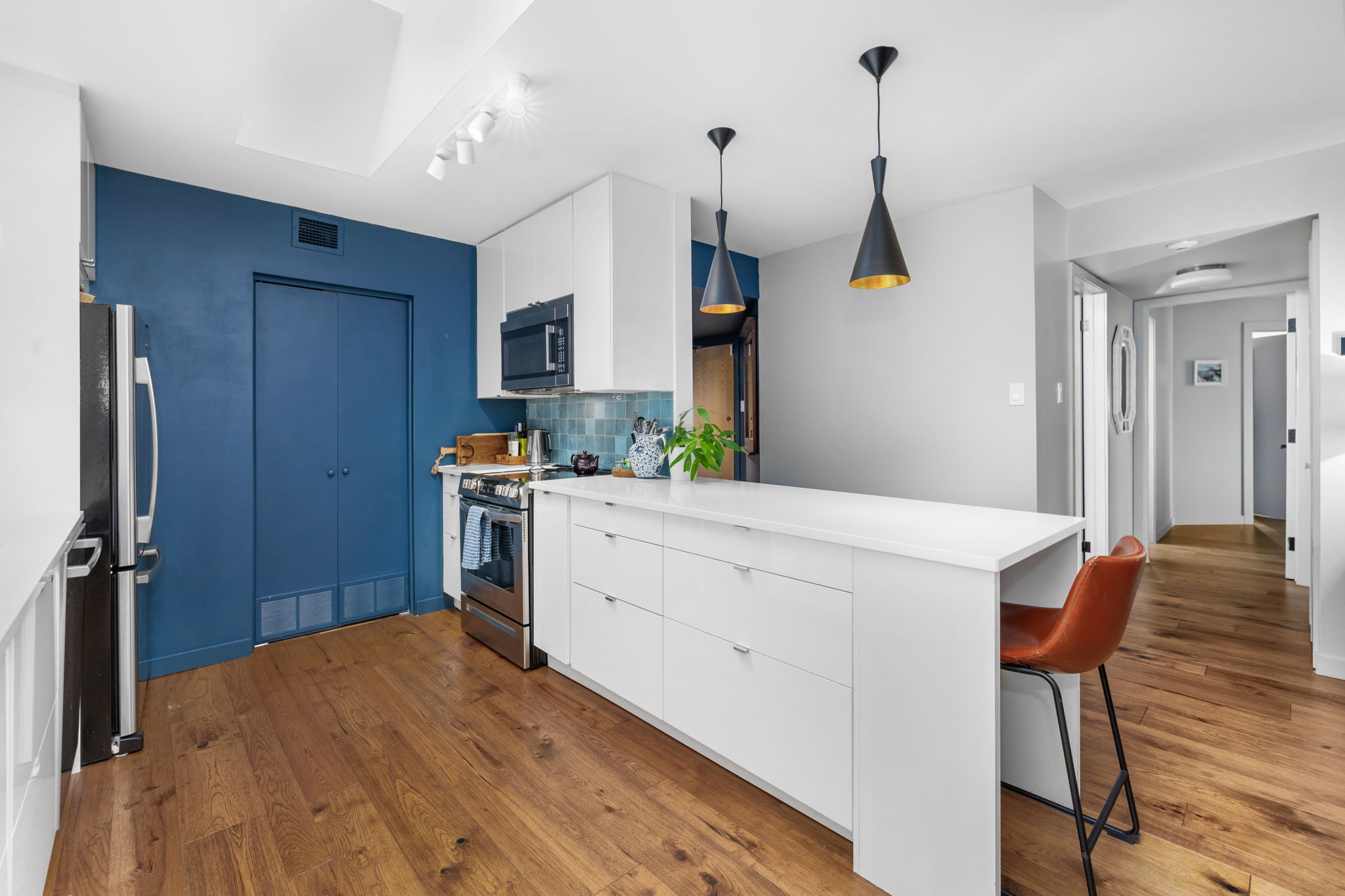  Photo 24