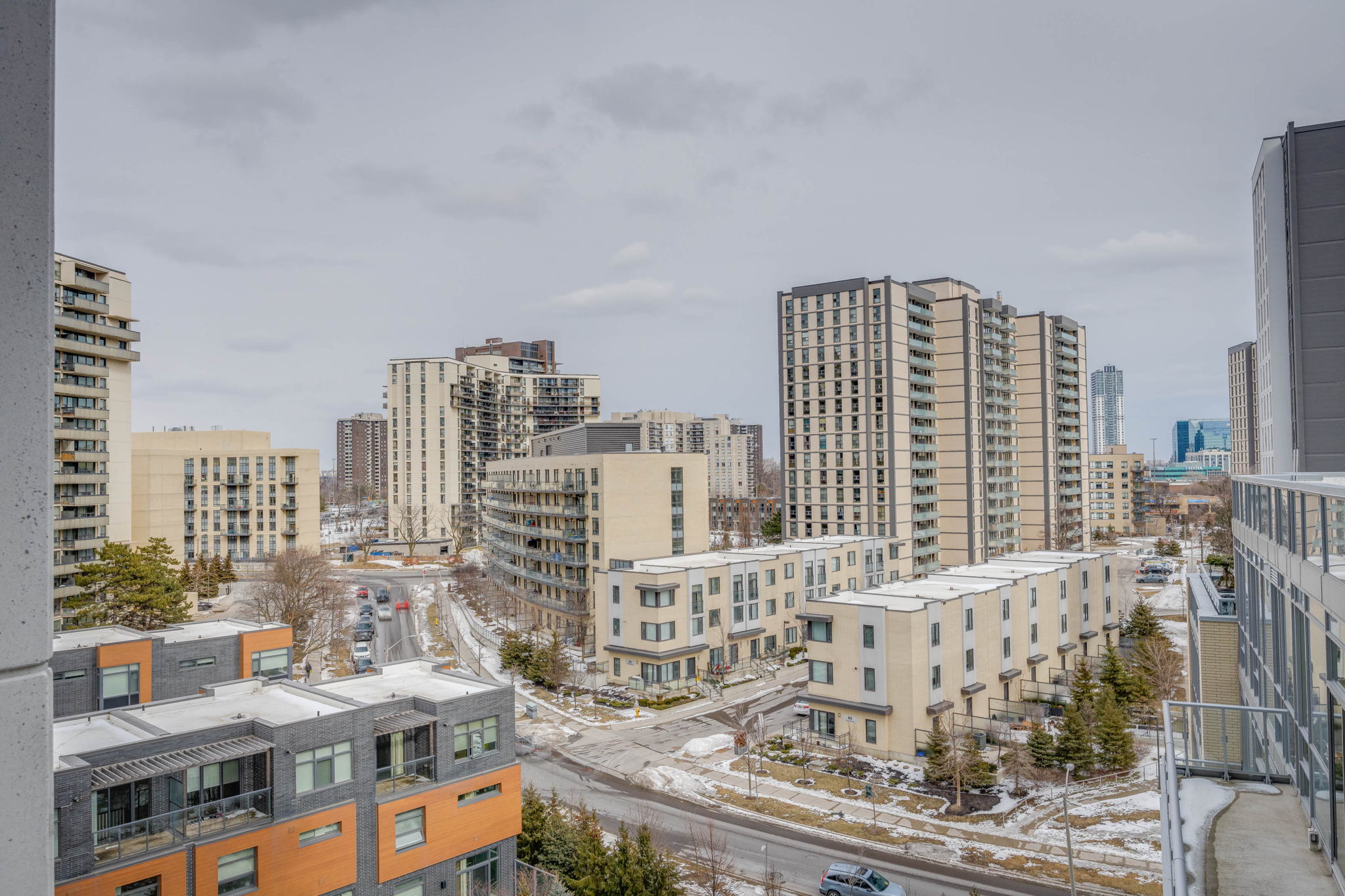 Toronto property showcase — delivered property photograph 34