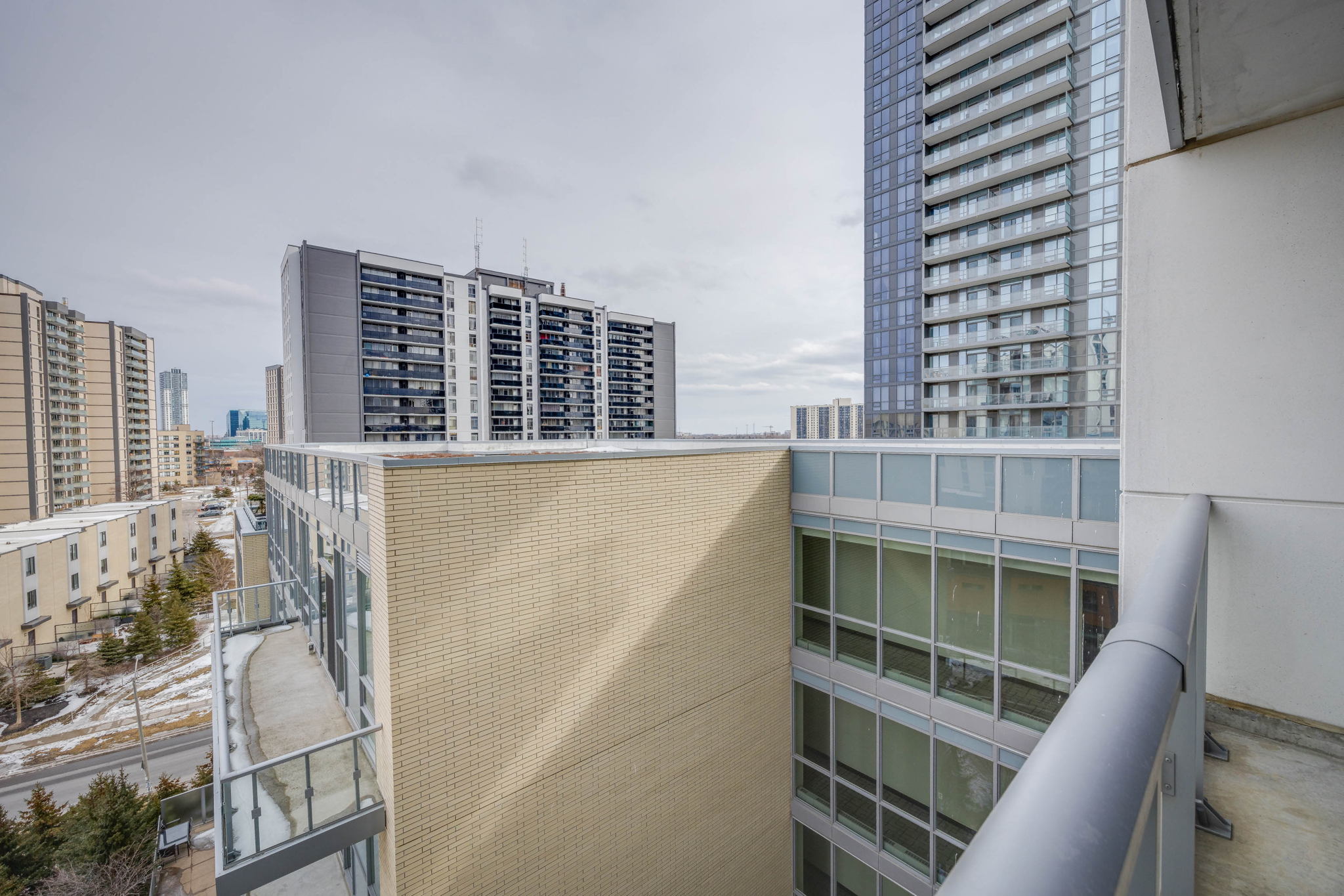 Toronto property showcase — delivered property photograph 31