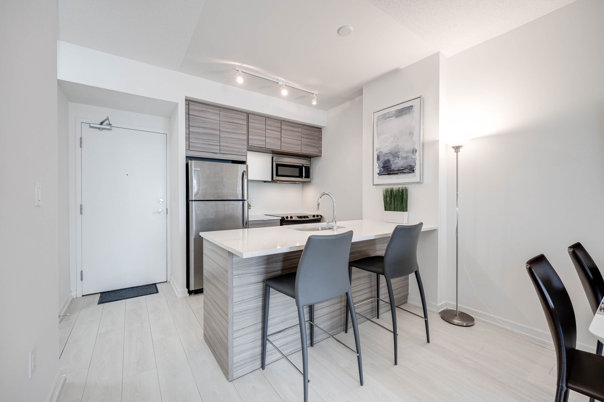 Toronto property showcase — delivered property photograph 18