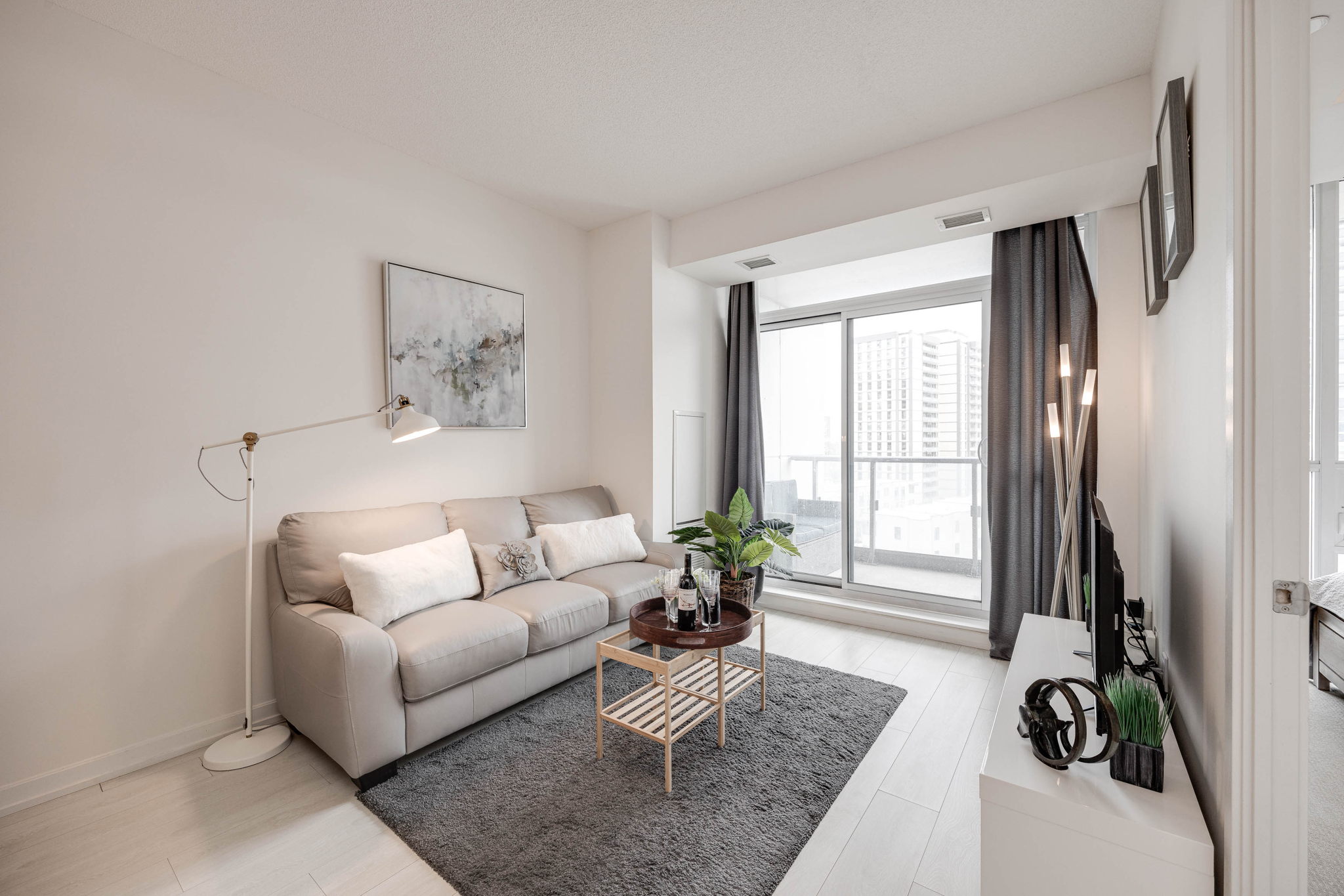 Toronto property showcase — delivered property photograph 7