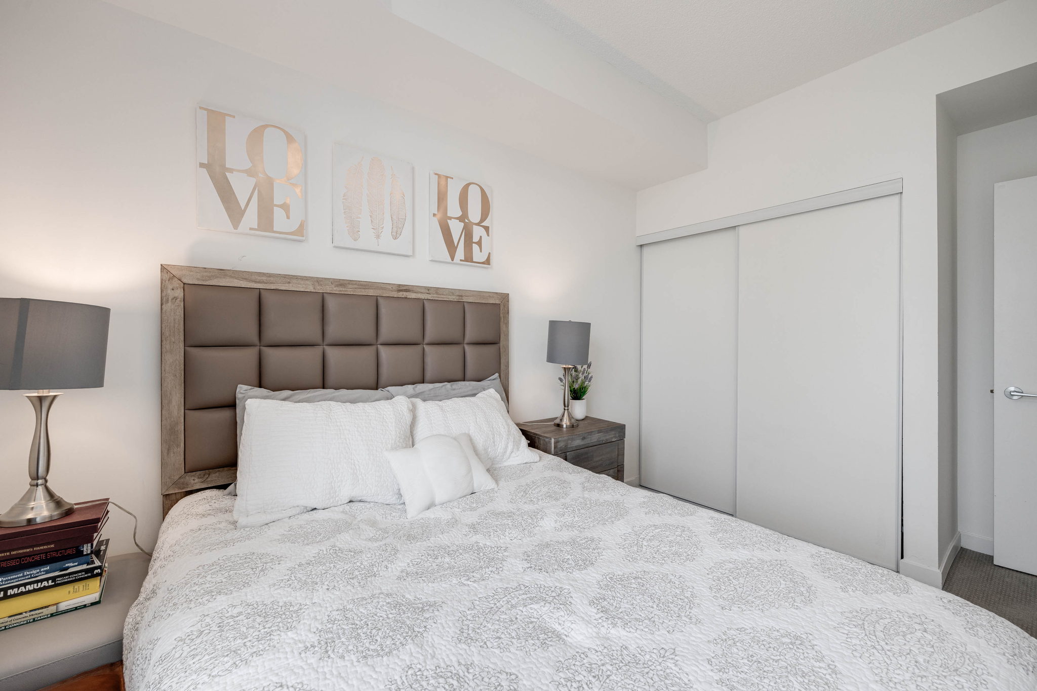 Toronto property showcase — delivered property photograph 21