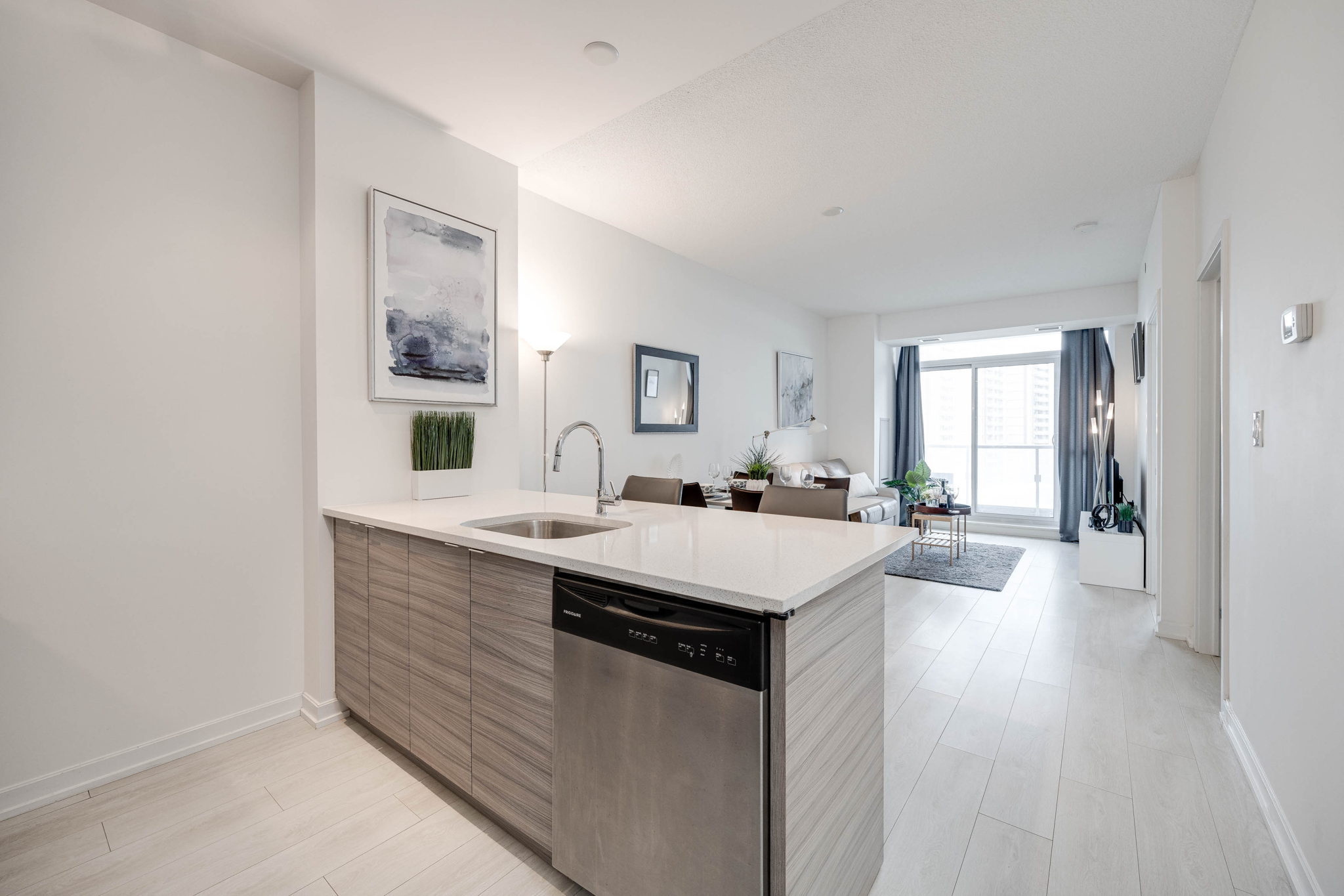 Toronto property showcase — delivered property photograph 14