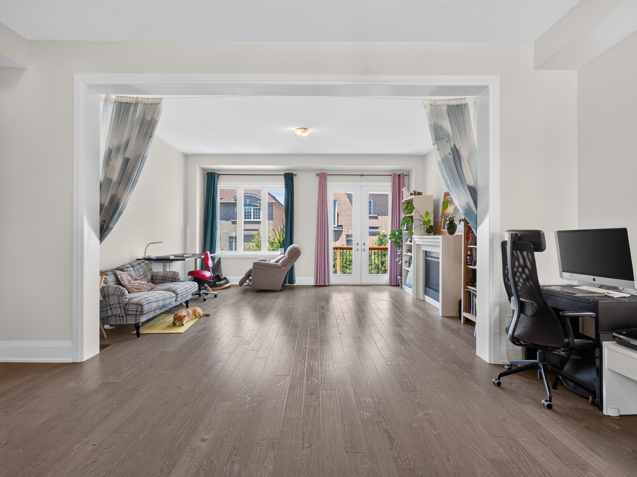62 Hesperus Rd Vaughan, ON L4J 0K3