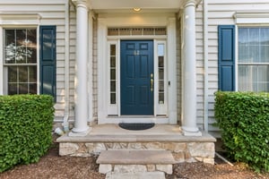 Hickory Hill Blvd 2001-S0207-010.jpg