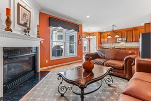 Hickory Hill Blvd 2001-S0207-023.jpg
