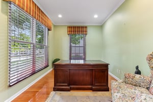 Hickory Hill Blvd 2001-S0207-042.jpg
