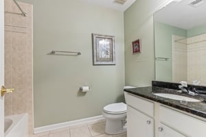 Hickory Hill Blvd 2001-S0207-057.jpg