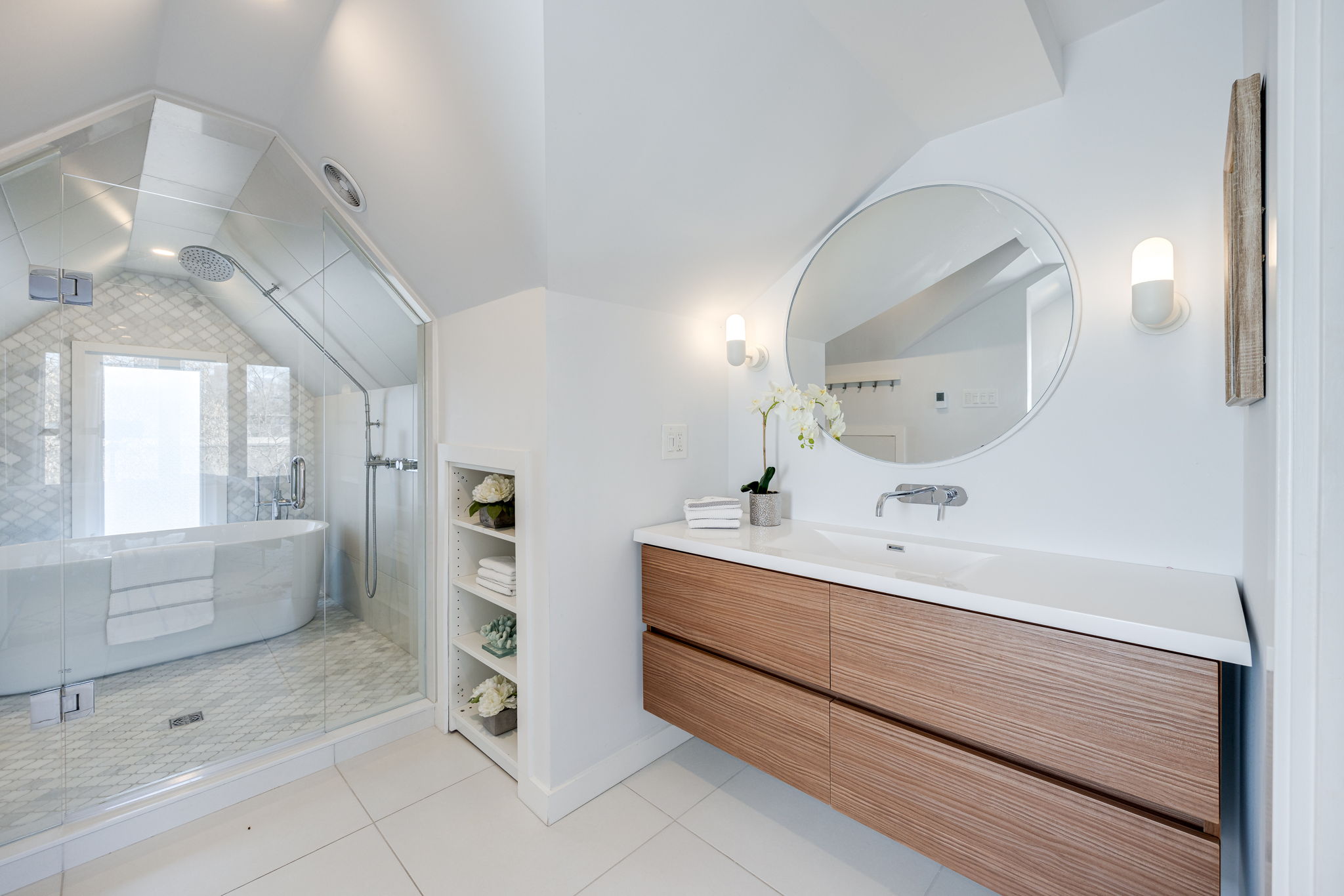 Toronto property showcase — delivered property photograph 37