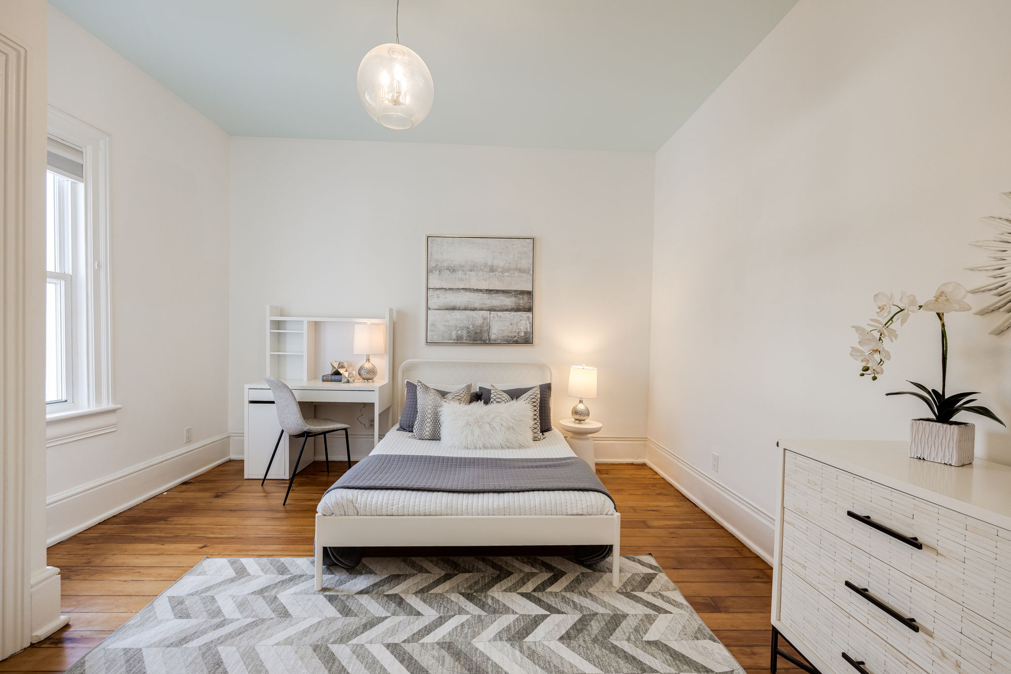Toronto property showcase — delivered property photograph 27
