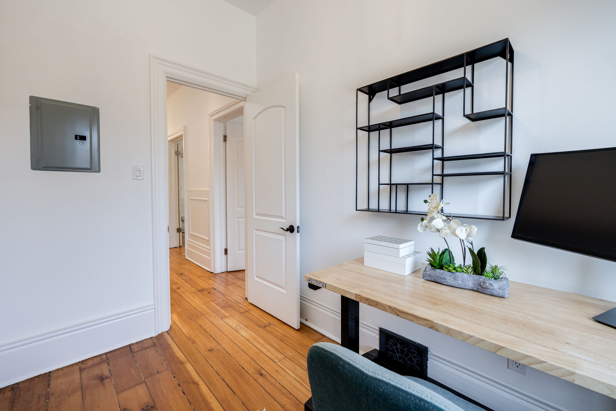 Toronto property showcase — delivered property photograph 32