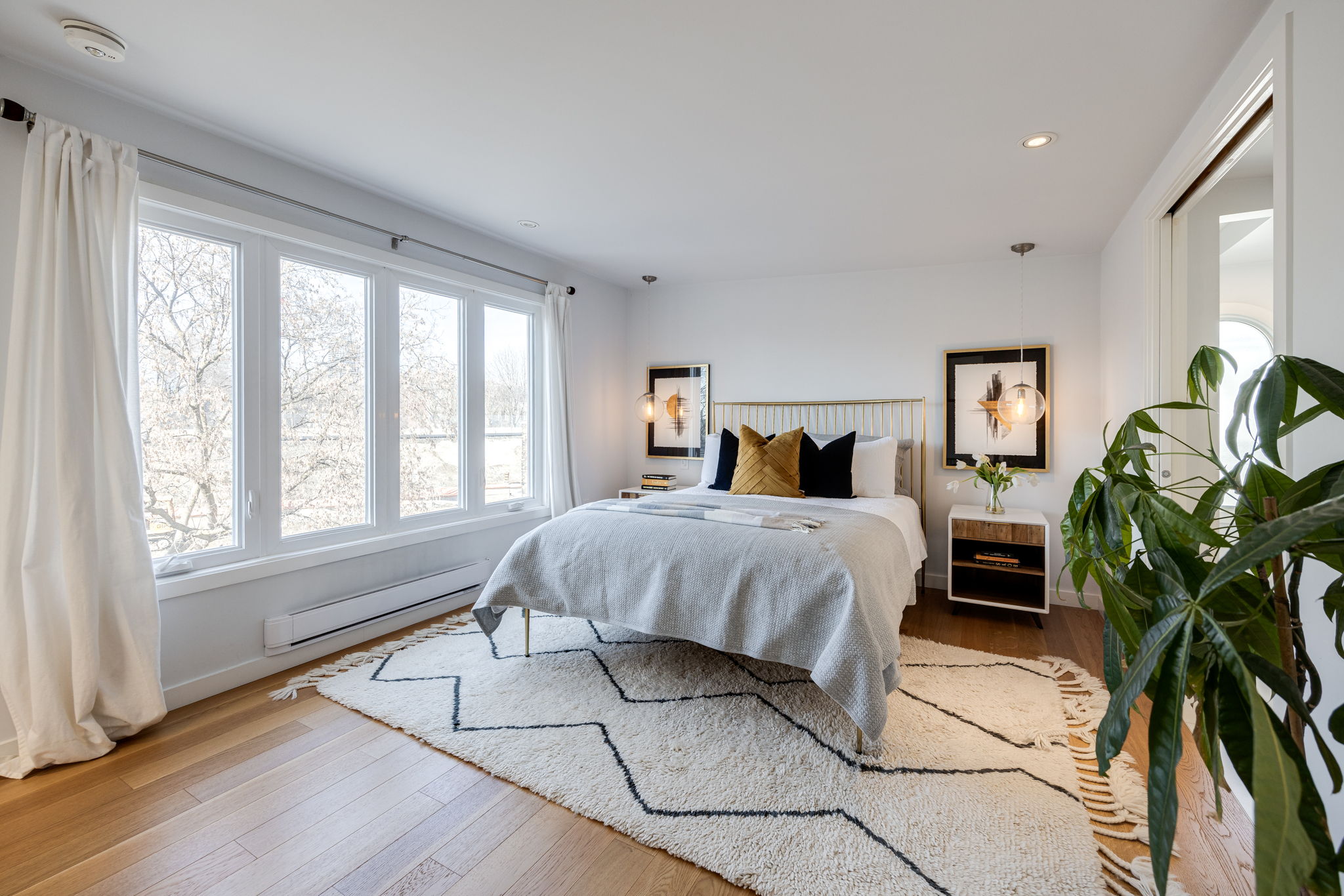 Toronto property showcase — delivered property photograph 34