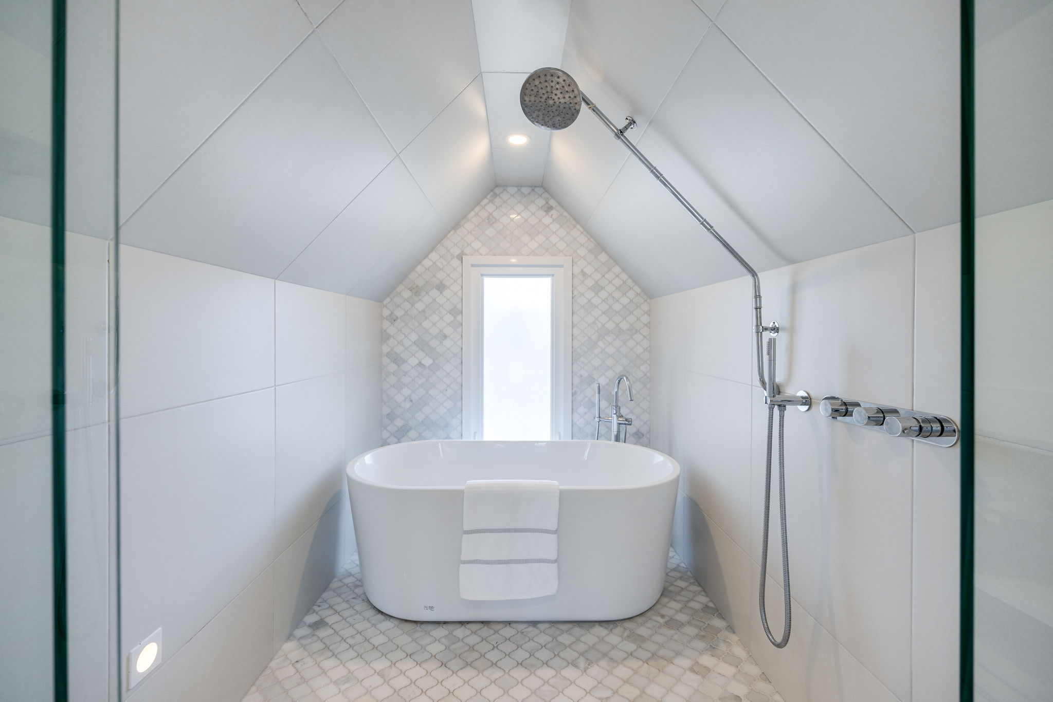 Toronto property showcase — delivered property photograph 38