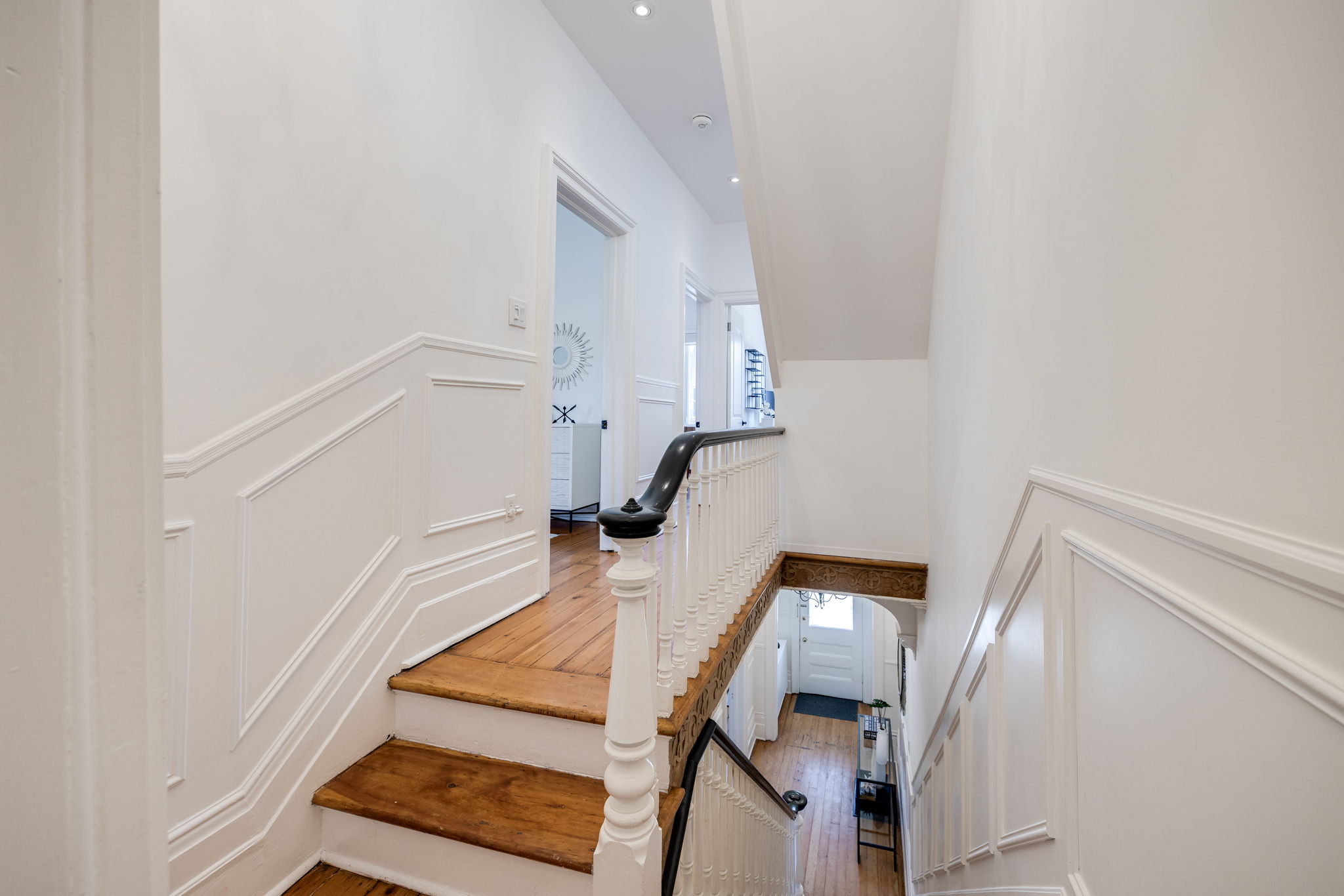 Toronto property showcase — delivered property photograph 23