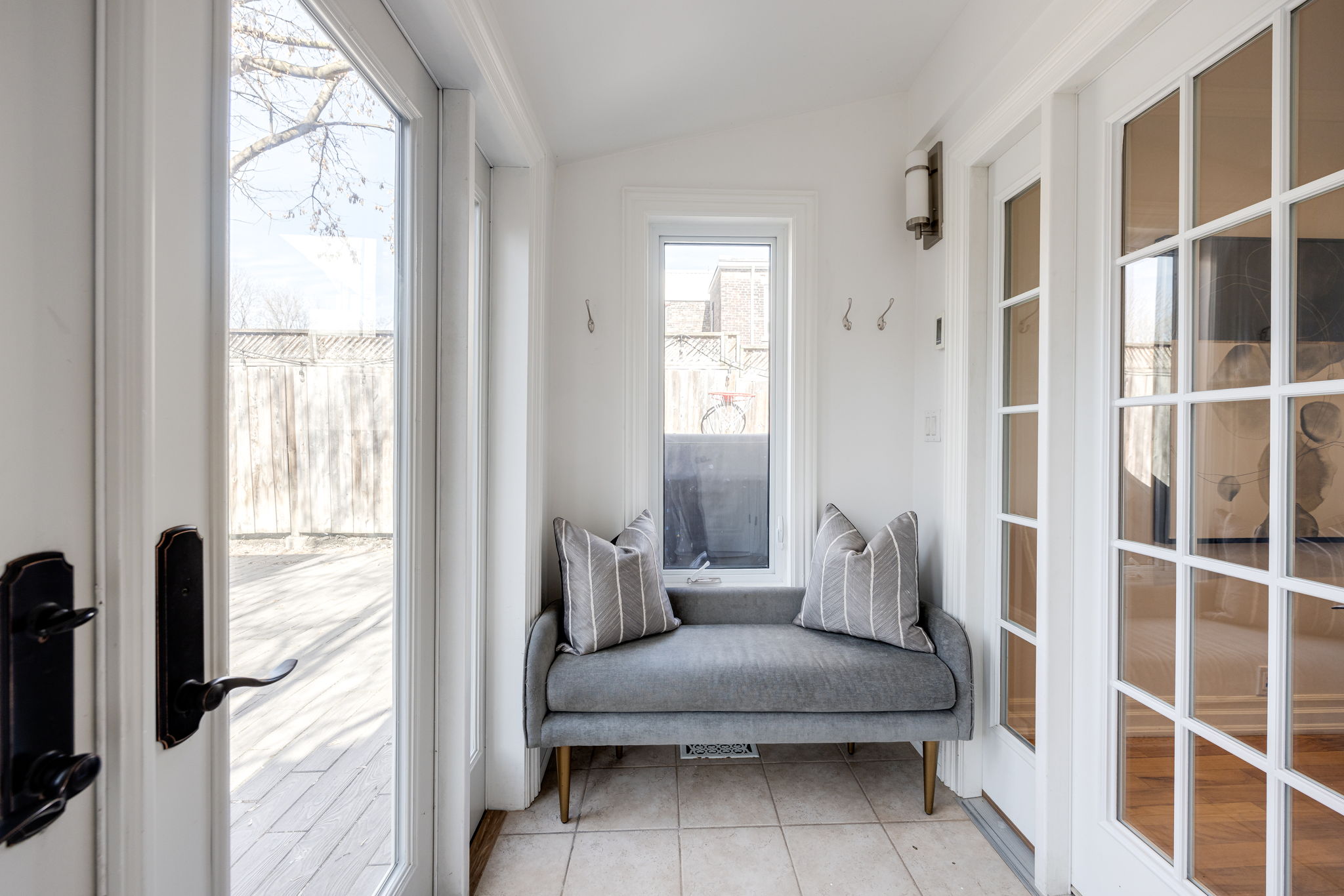 Toronto property showcase — delivered property photograph 21