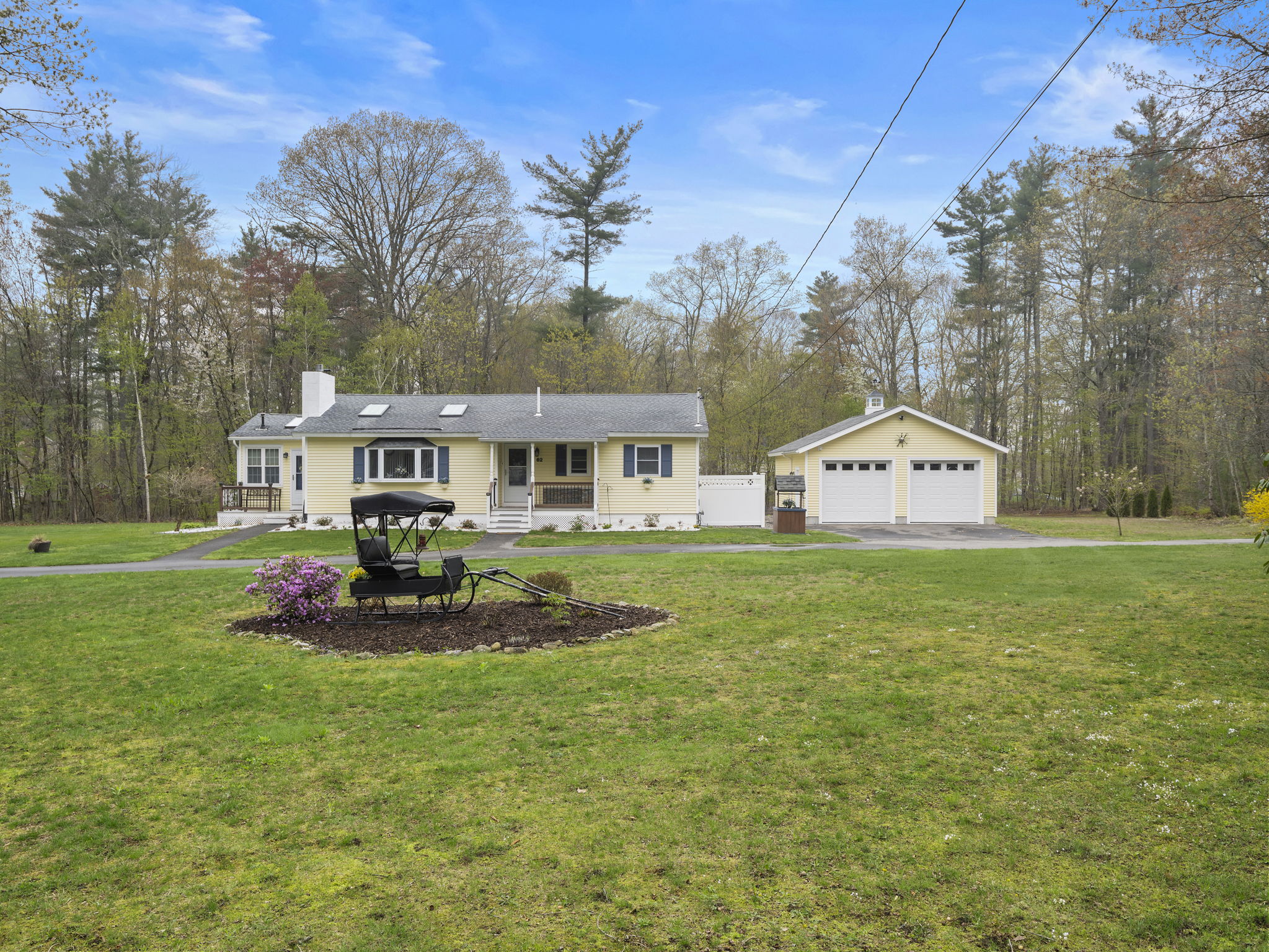 62 Old Chester Rd Derry NH 46
