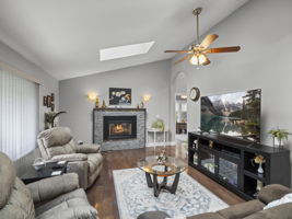 62 Old Chester Rd Derry NH 25