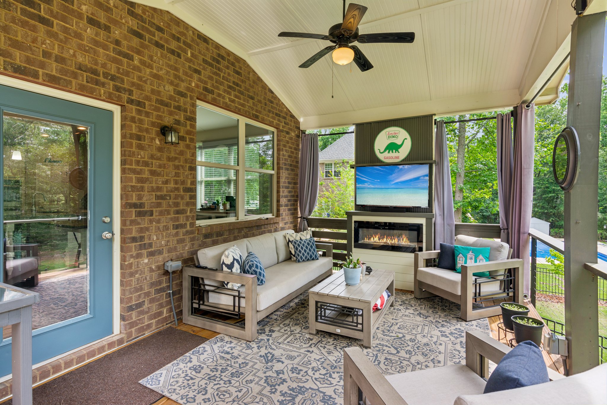 Local_Flavor_Films-62_St_Ives_Circle_Winder_GA-256.jpg