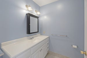  Photo 45