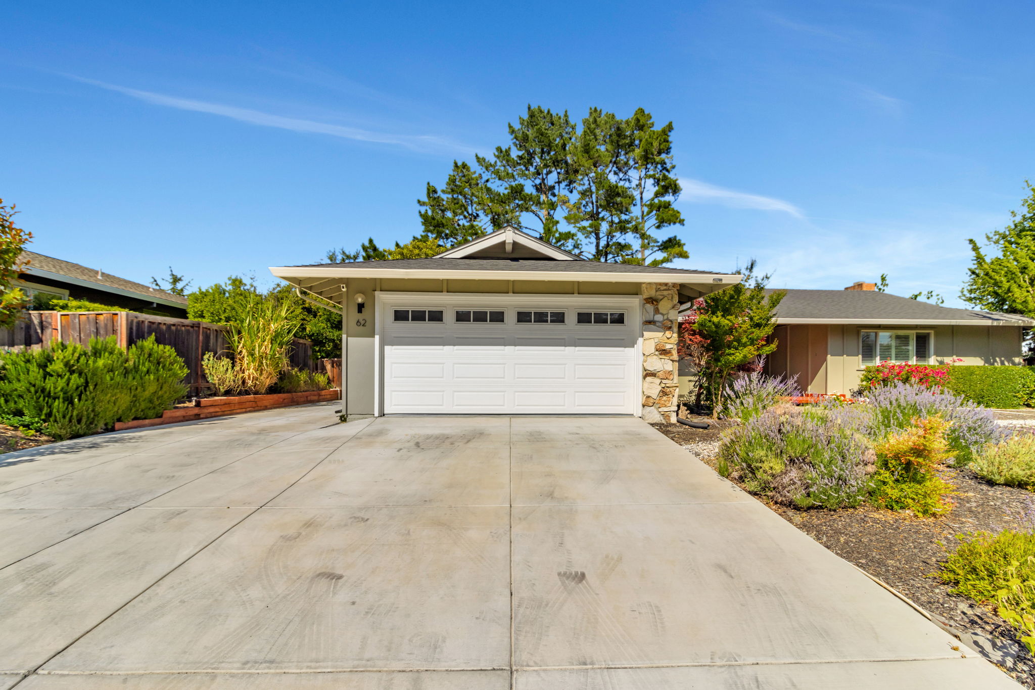 004_62 Warfield Dr  