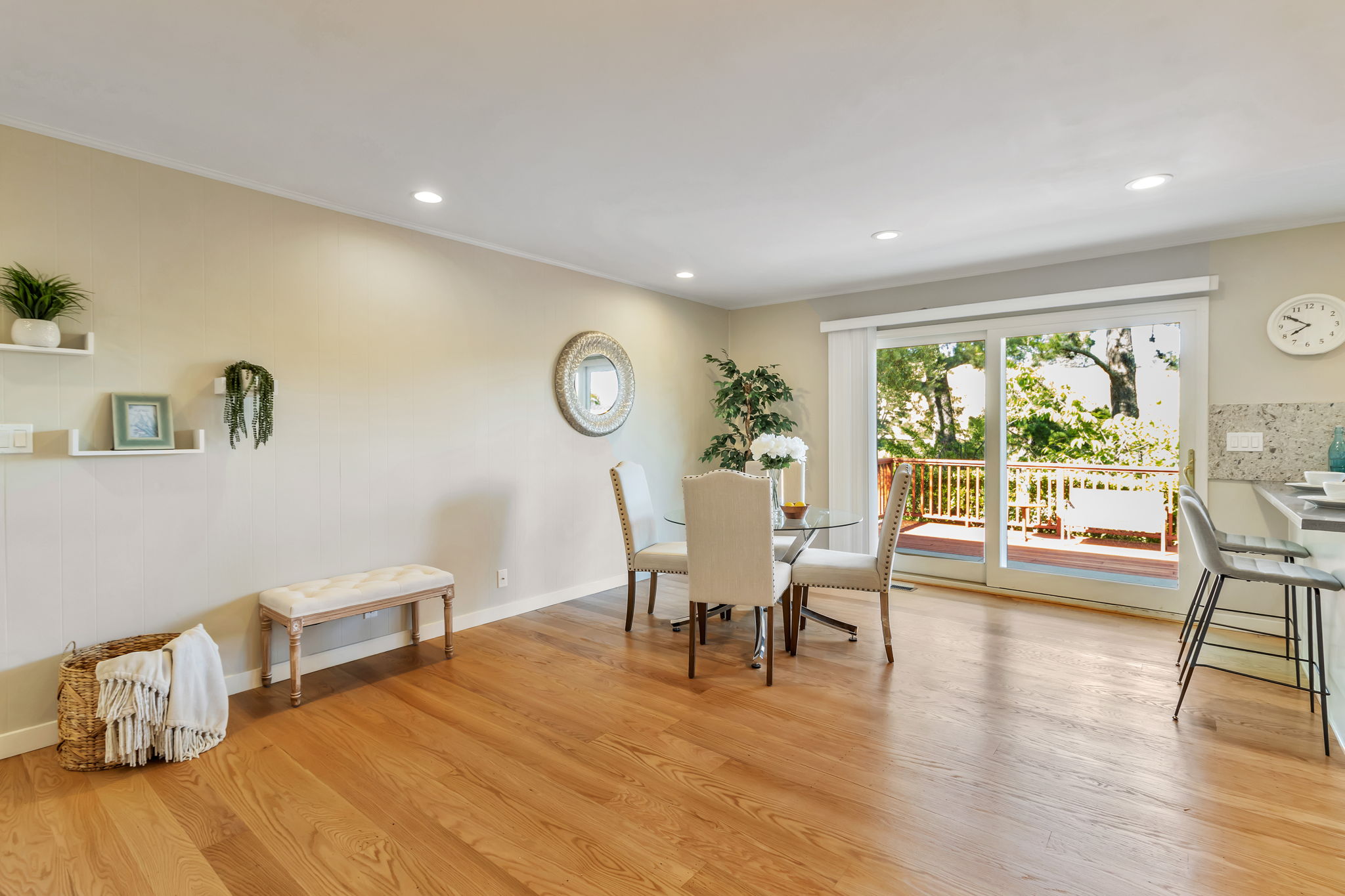 015_62 Warfield Dr  