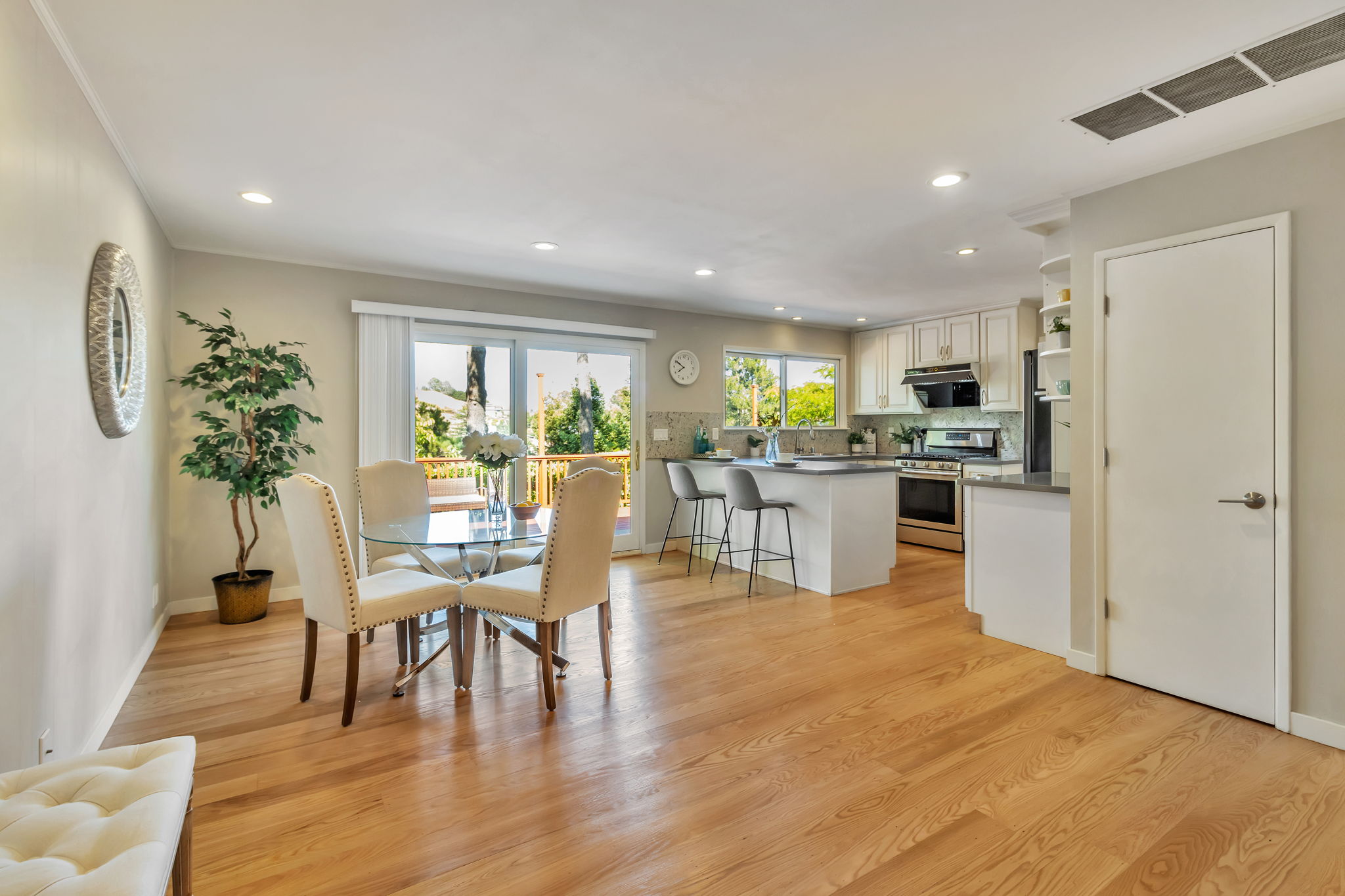 016_62 Warfield Dr  