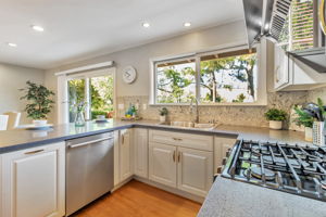 012_62 Warfield Dr  