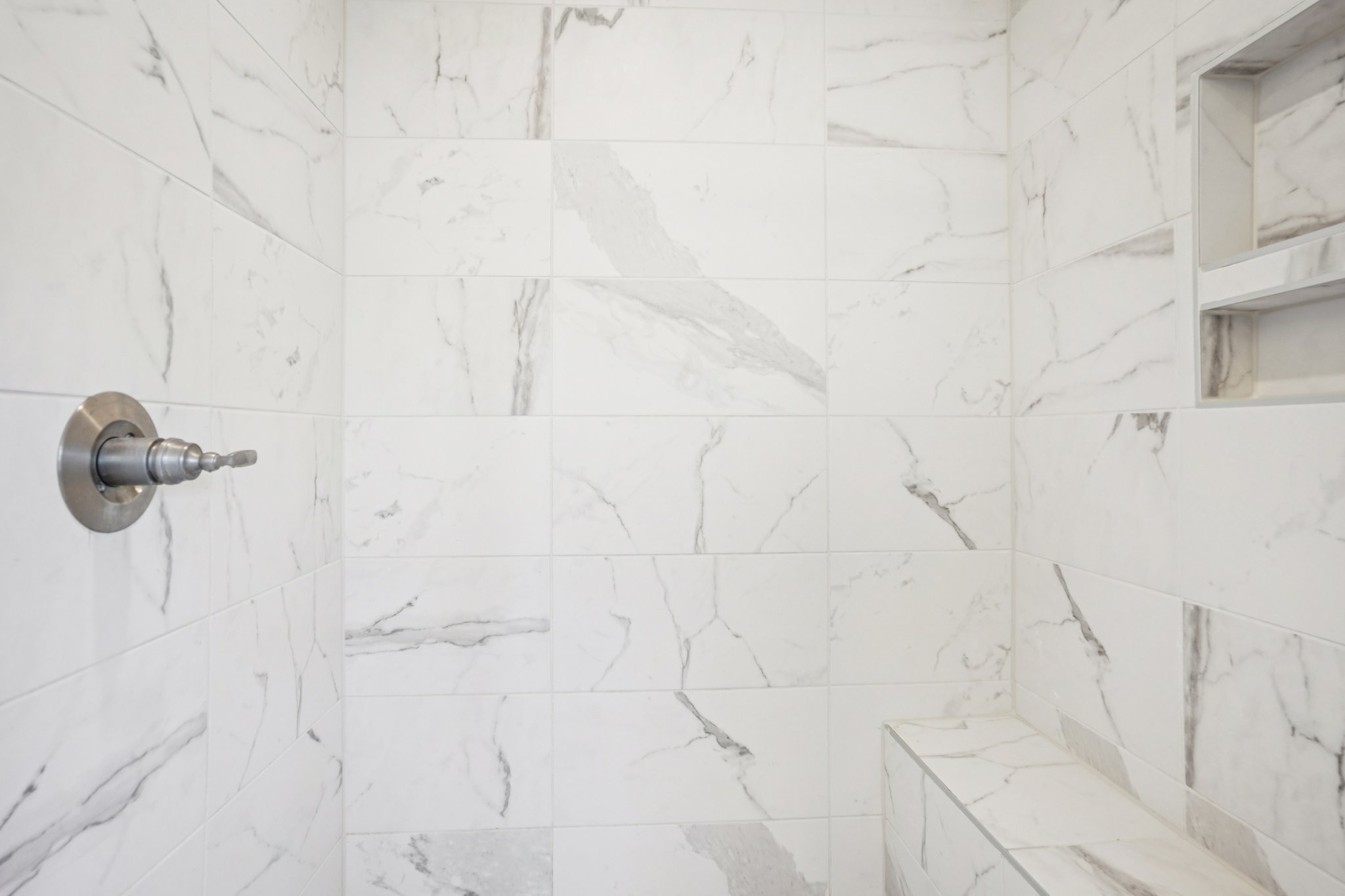 Amalfi Dr-S1608-027.jpg